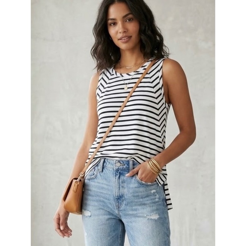 Evereve Womens XS Striped Tank Top Black White High Low Hem Cotton Blend